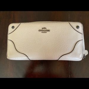 Coach warm white wallet
